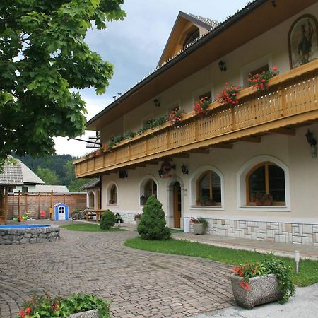 Guest House Kveder Škofja Loka Eksteriør bilde